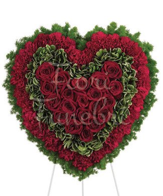 corona-cuore-rose-crisantemi-rossi